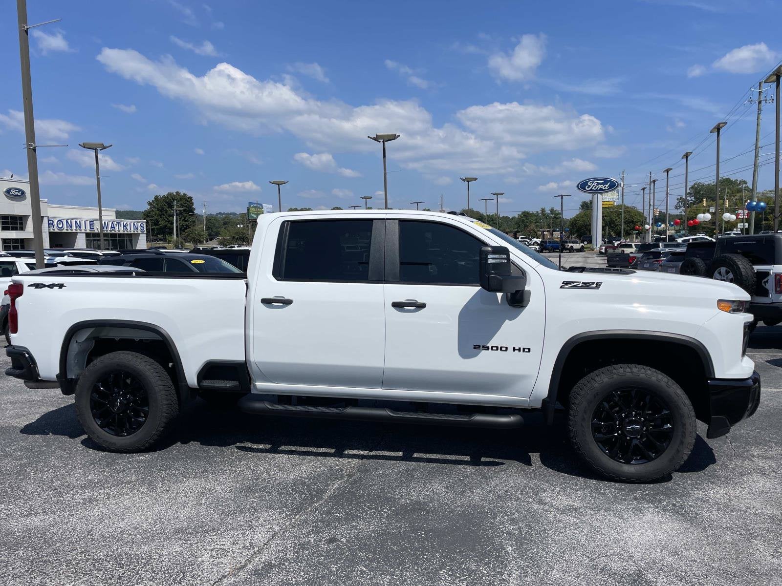 2025 Chevrolet Silverado 2500HD Custom