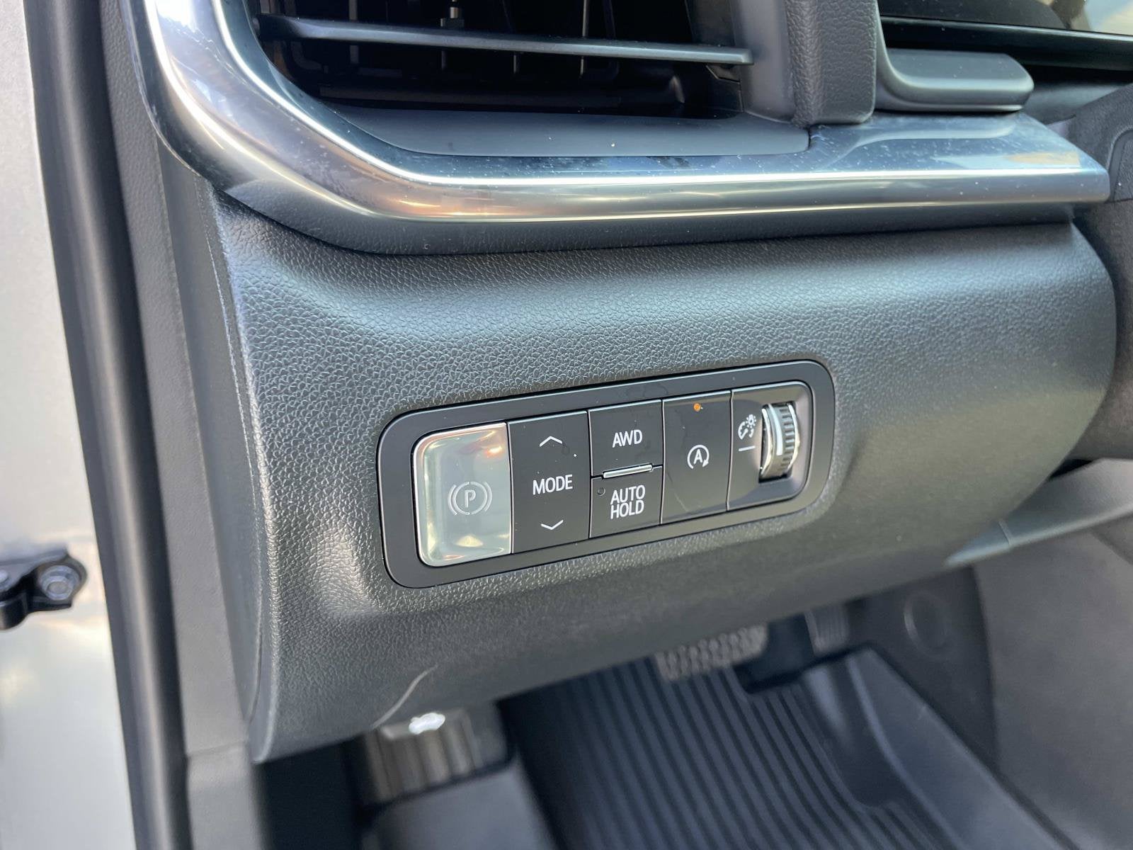 2025 GMC Terrain AWD Elevation