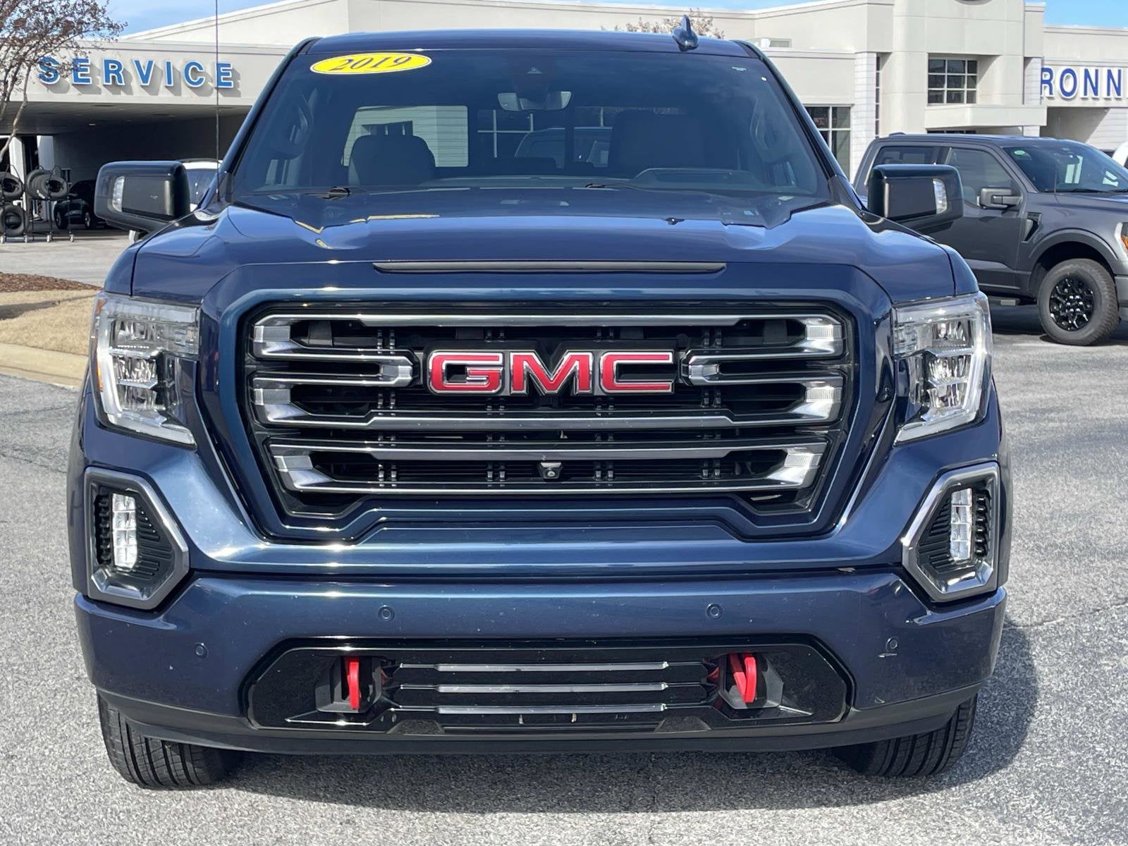 2019 GMC Sierra 1500 AT4
