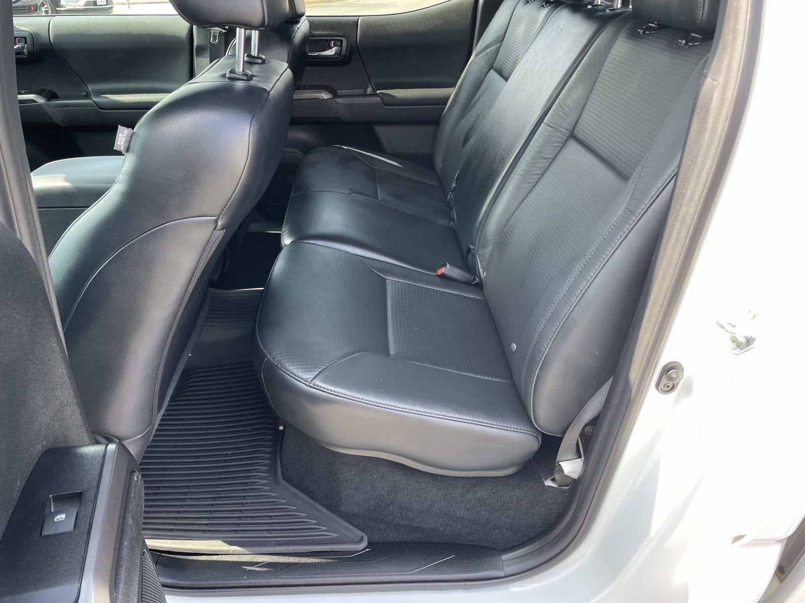 2021 Toyota Tacoma 4WD TRUCK