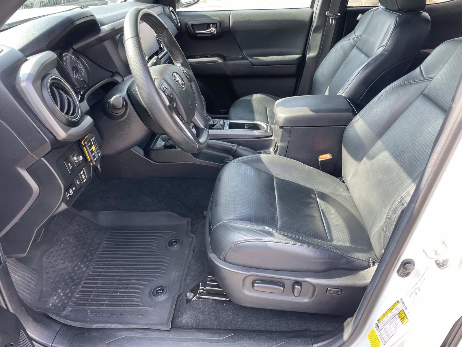 2021 Toyota Tacoma 4WD TRUCK