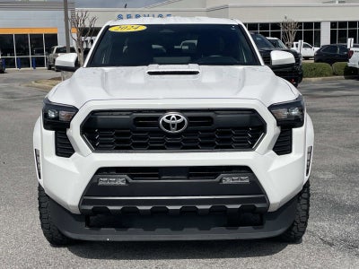 2024 Toyota Tacoma 4WD TRUCK