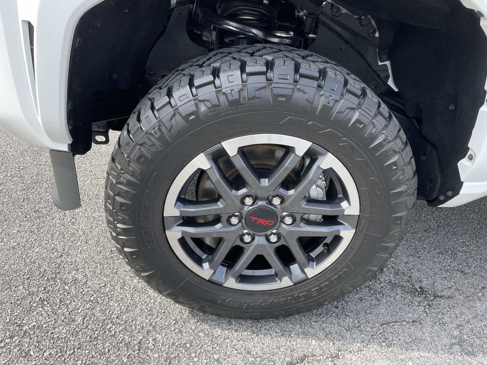 2024 Toyota Tacoma 4WD TRUCK