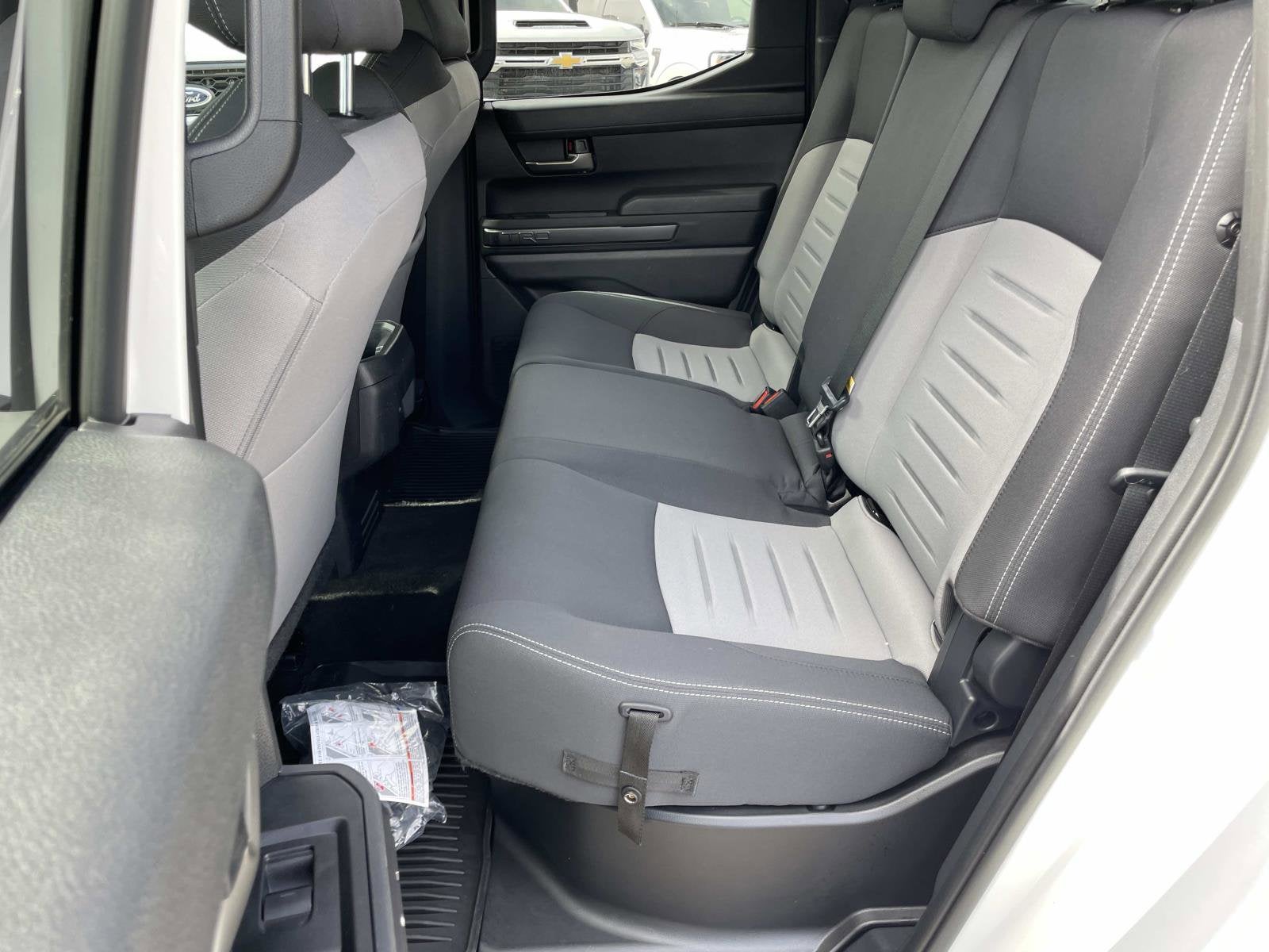 2024 Toyota Tacoma 4WD TRUCK