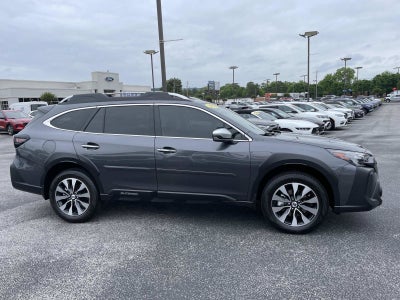2025 Subaru Outback Touring XT