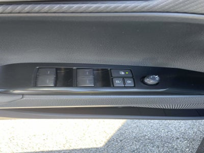 2025 Toyota Camry SEDAN