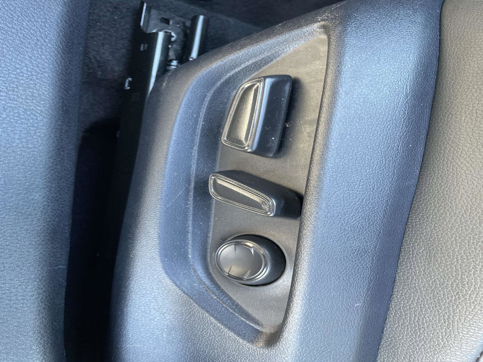 2025 Toyota Camry SEDAN