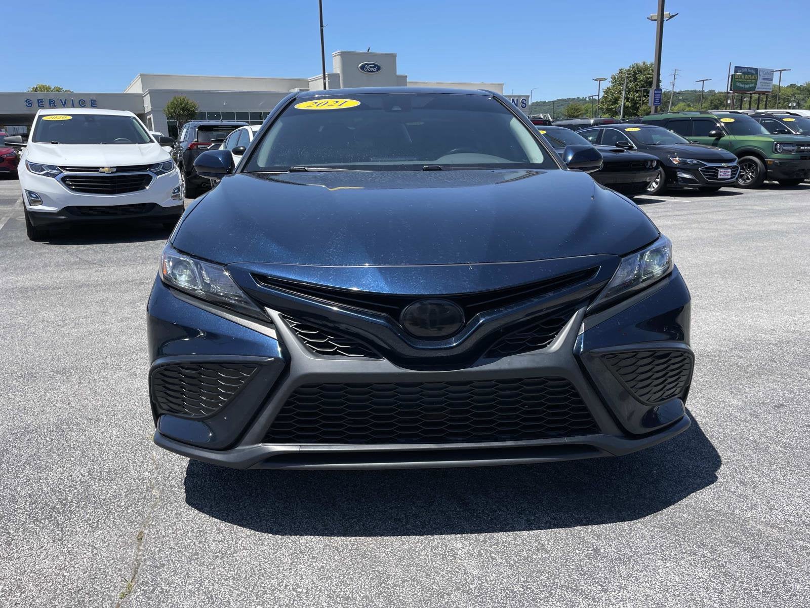 2021 Toyota Camry SEDAN