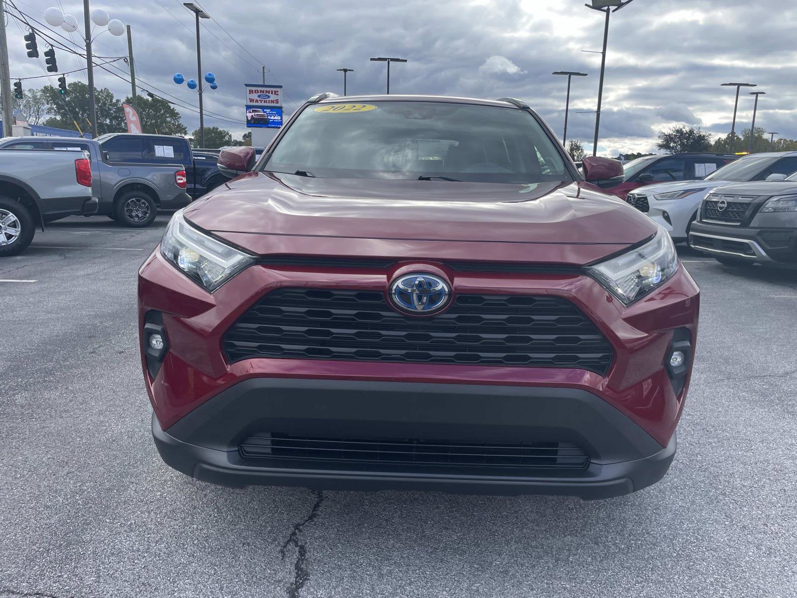 2022 Toyota RAV4 Hybrid XLE Premium