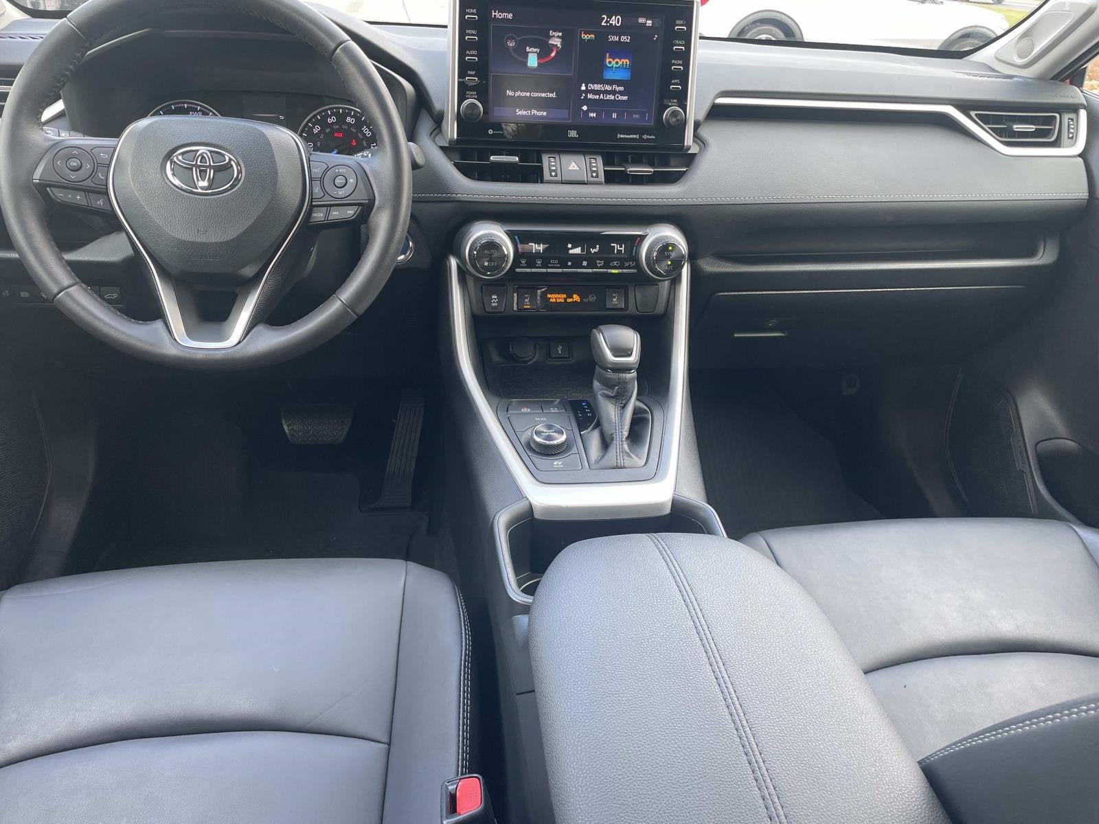 2022 Toyota RAV4 Hybrid XLE Premium