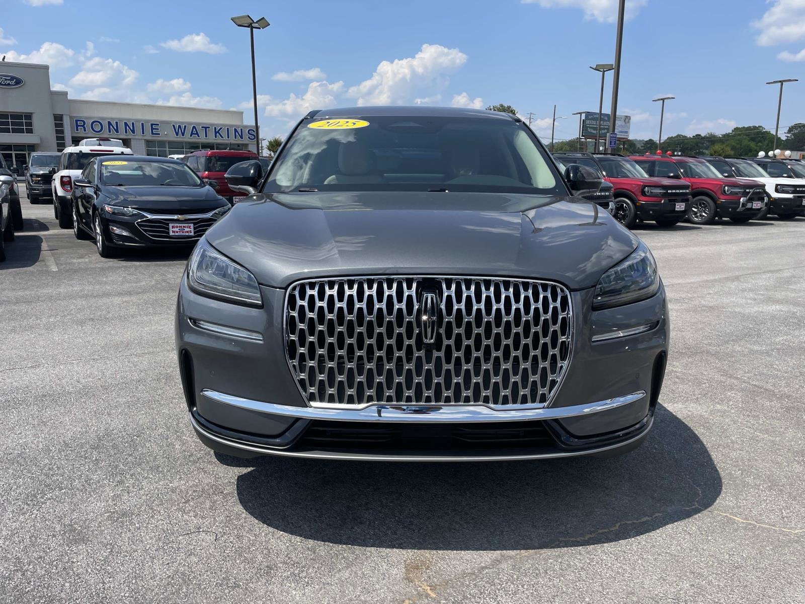 2025 Lincoln Corsair Premiere