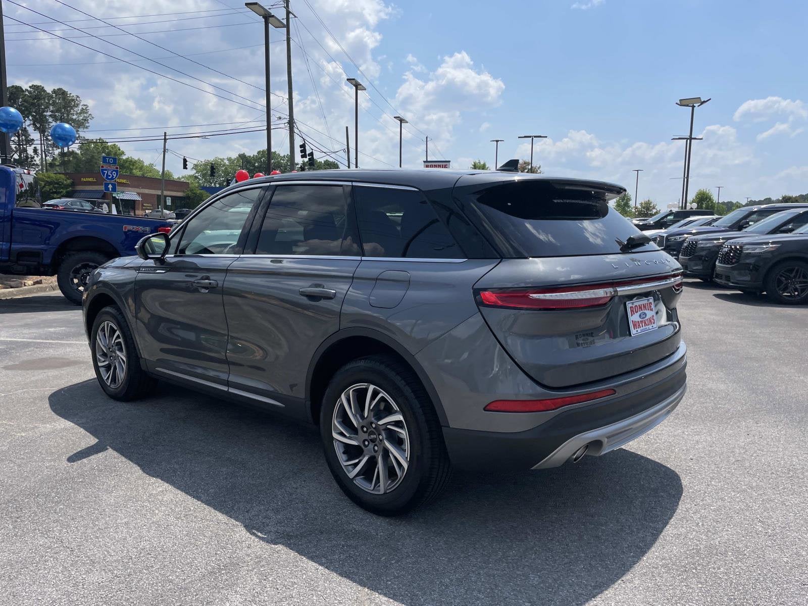 2025 Lincoln Corsair Premiere