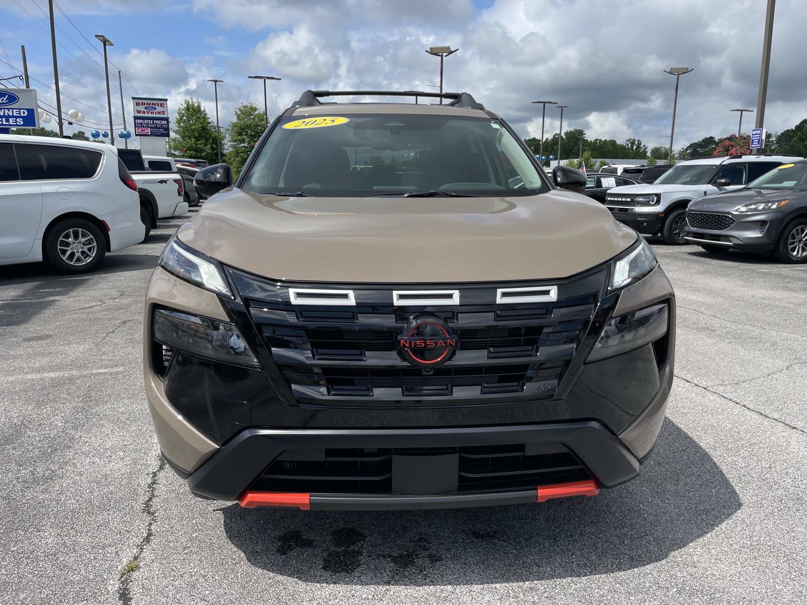 2025 Nissan Rogue Rock Creek