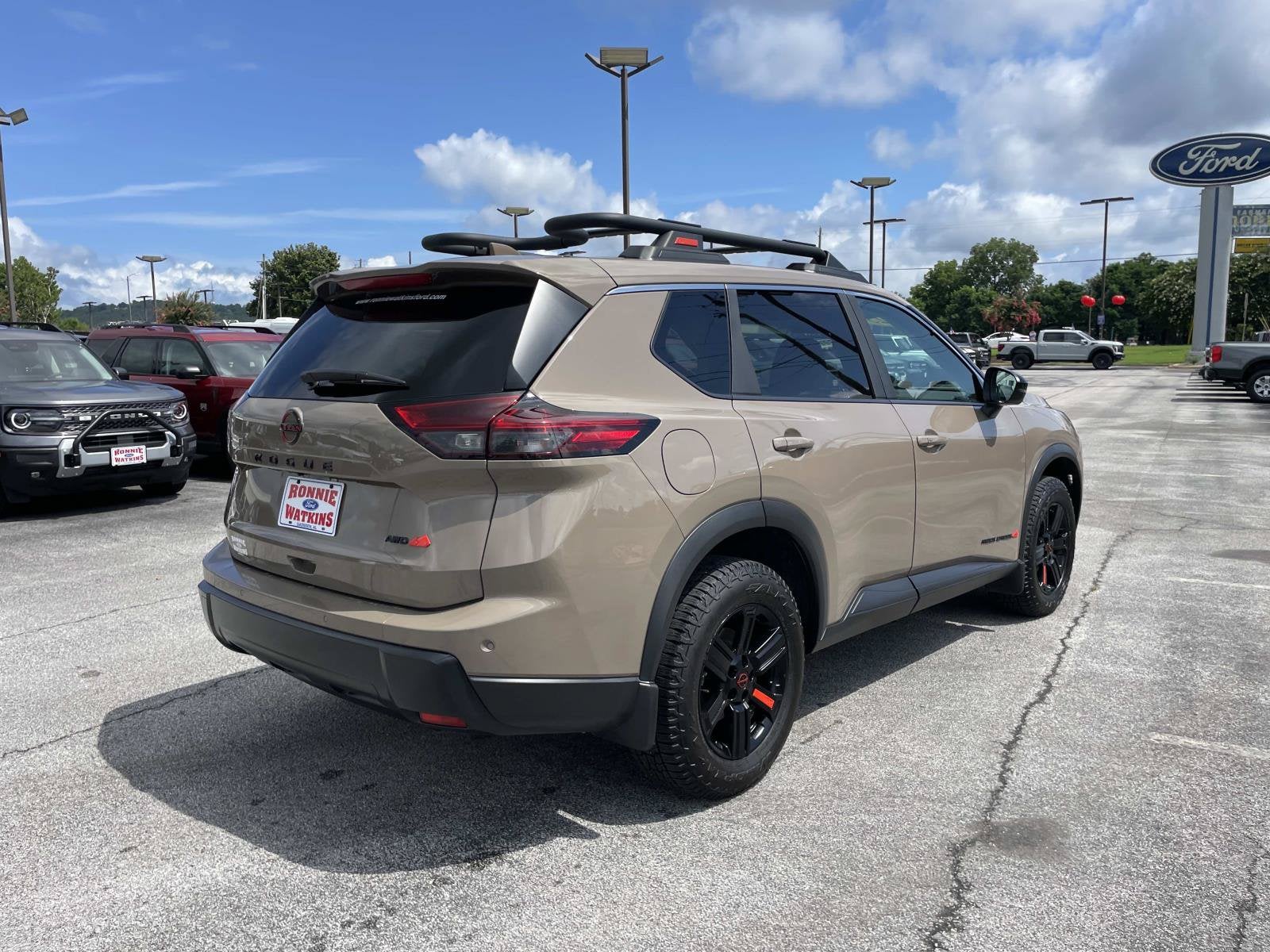 2025 Nissan Rogue Rock Creek