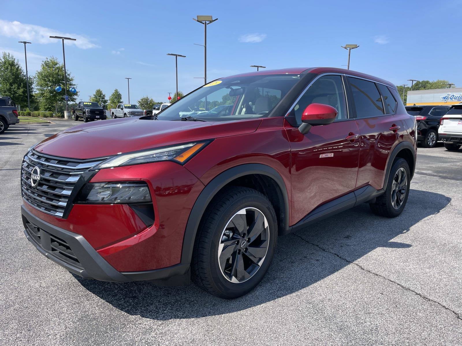 2025 Nissan Rogue SV