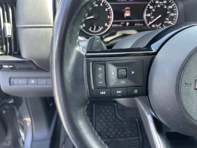2023 Nissan Pathfinder SV