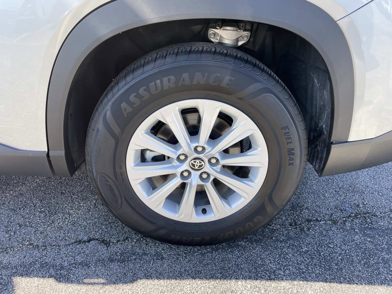 2025 Toyota Grand Highlander Base