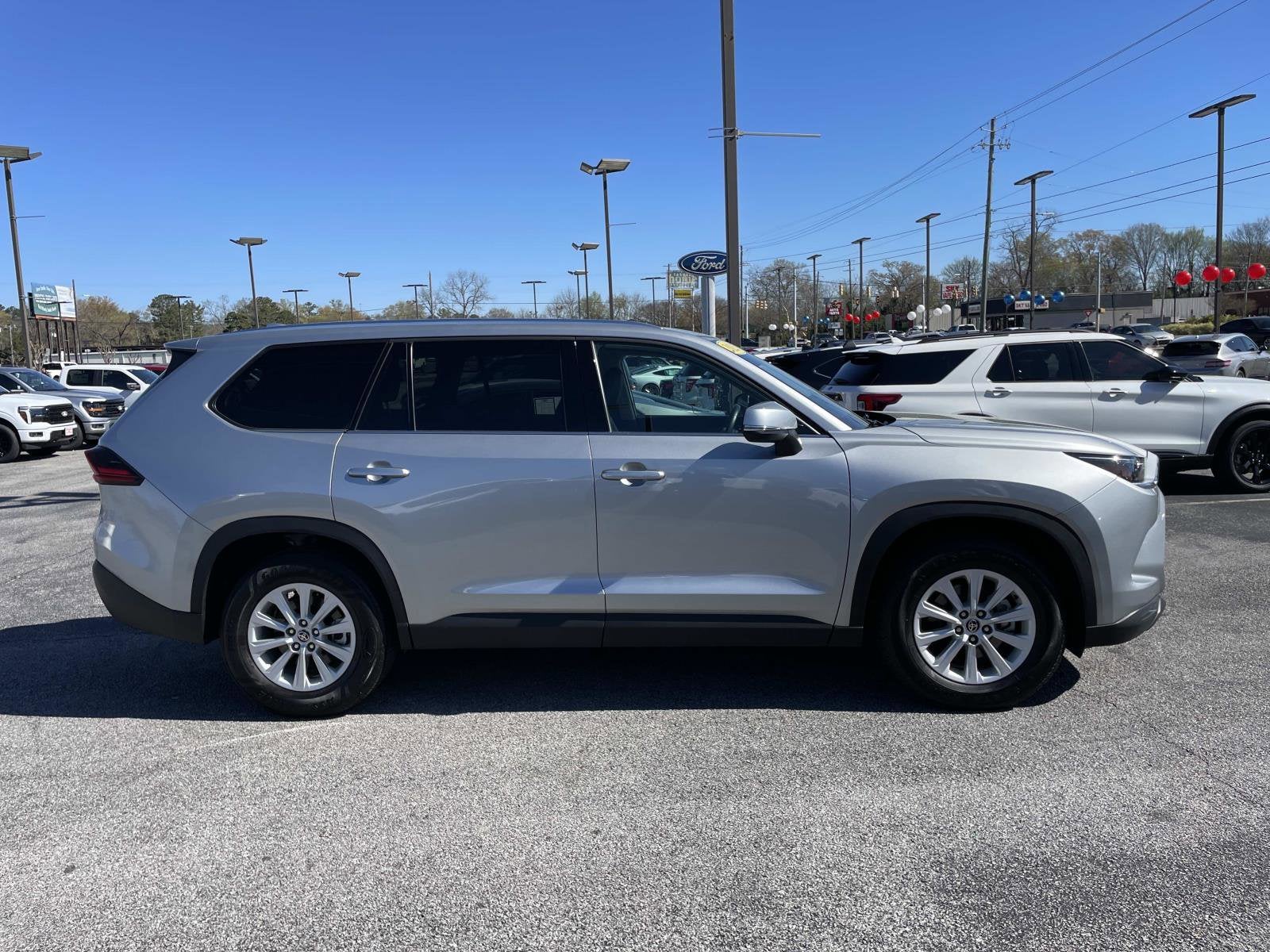 2025 Toyota Grand Highlander Base