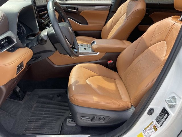 2021 Toyota Highlander Platinum