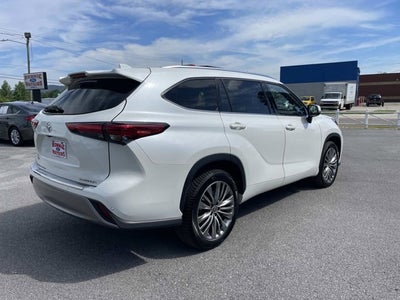 2021 Toyota Highlander Platinum
