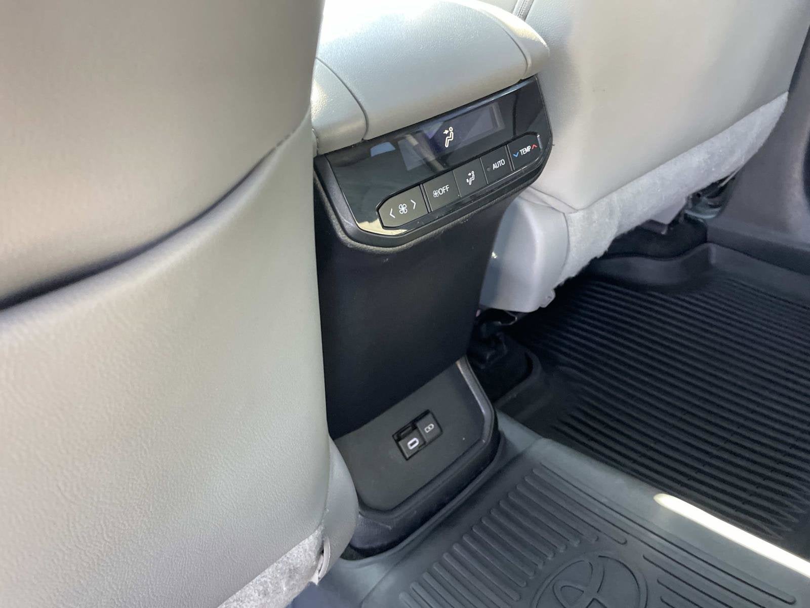 2023 Toyota Highlander SUV