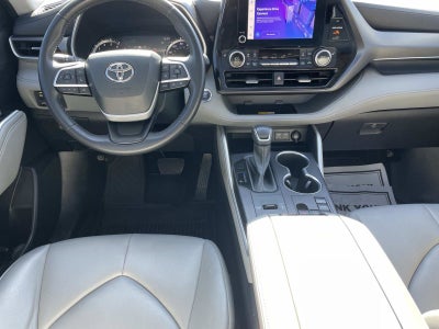 2023 Toyota Highlander SUV