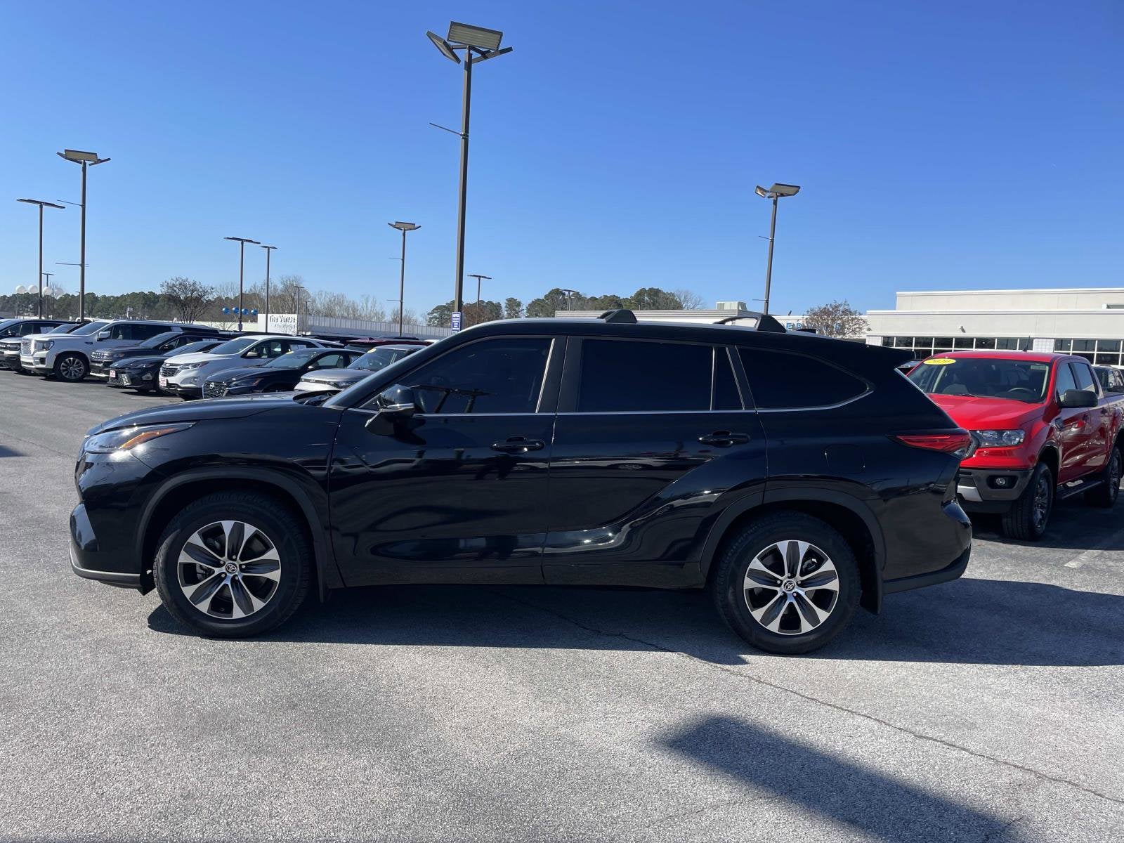 2023 Toyota Highlander SUV