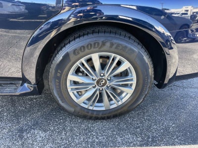 2024 INFINITI QX80 LUXE