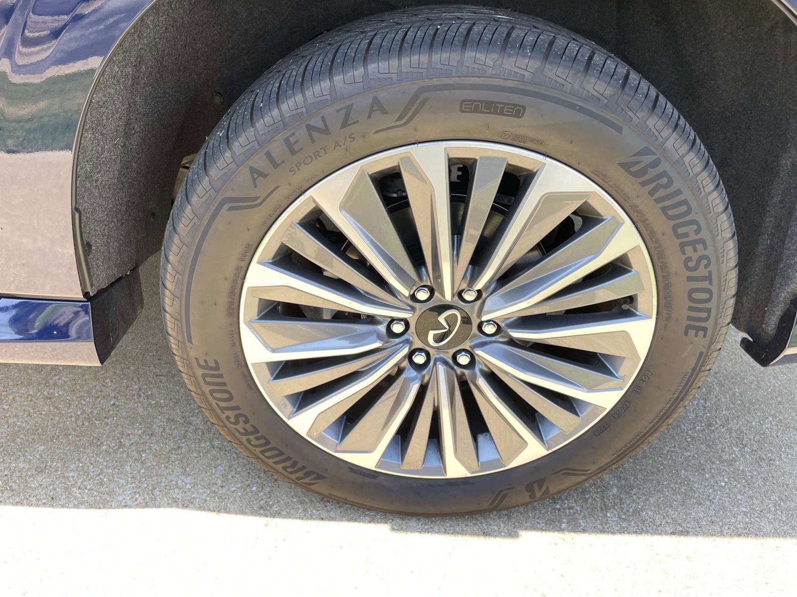 2025 INFINITI QX80 SENSORY