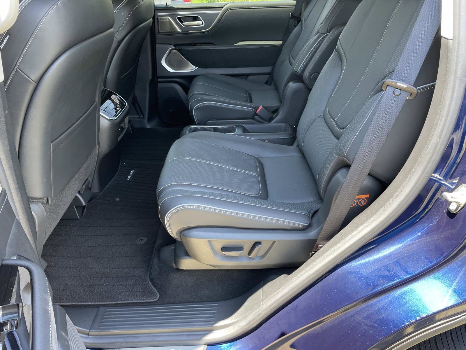 2025 INFINITI QX80 SENSORY