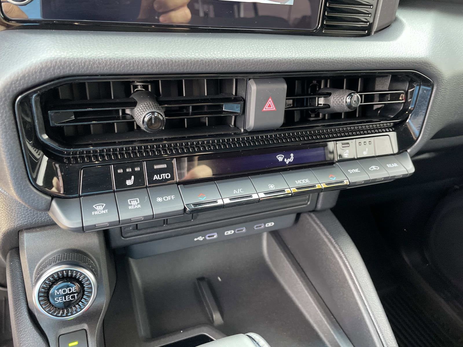 2025 Toyota Land Cruiser SUV