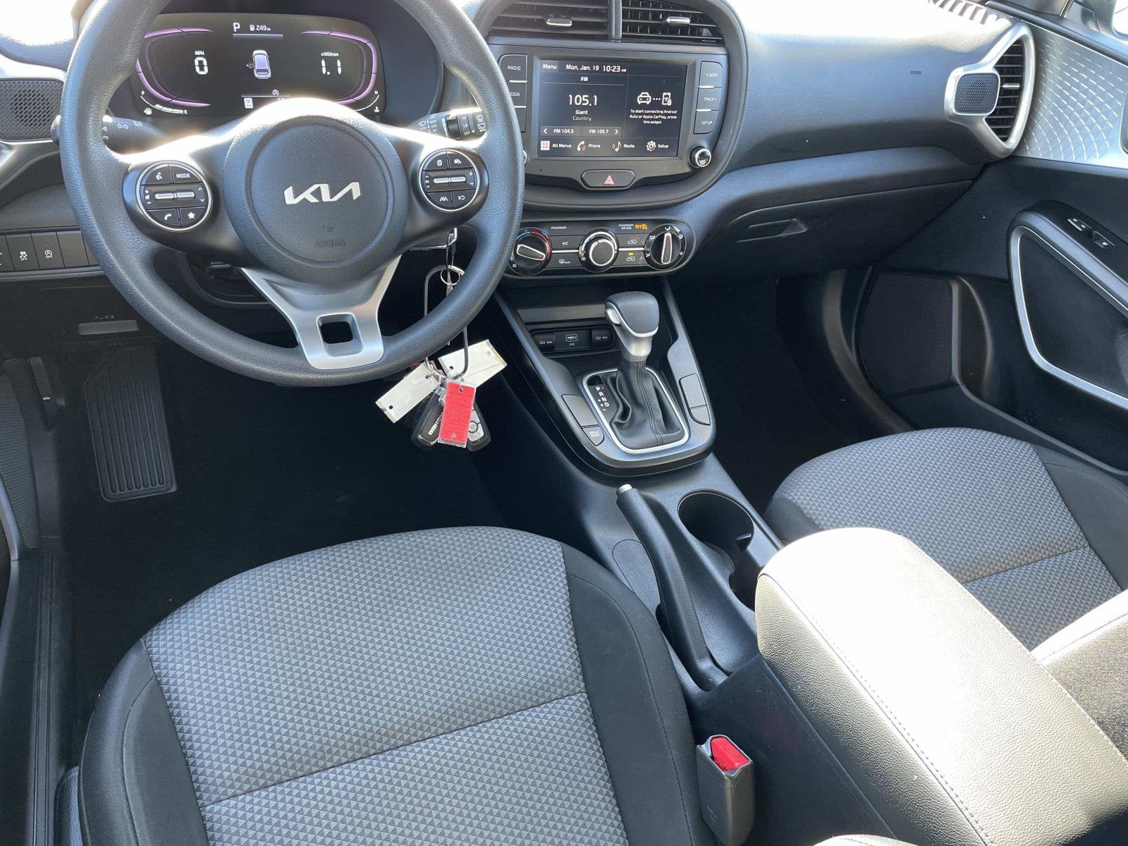 2023 Kia Soul LX
