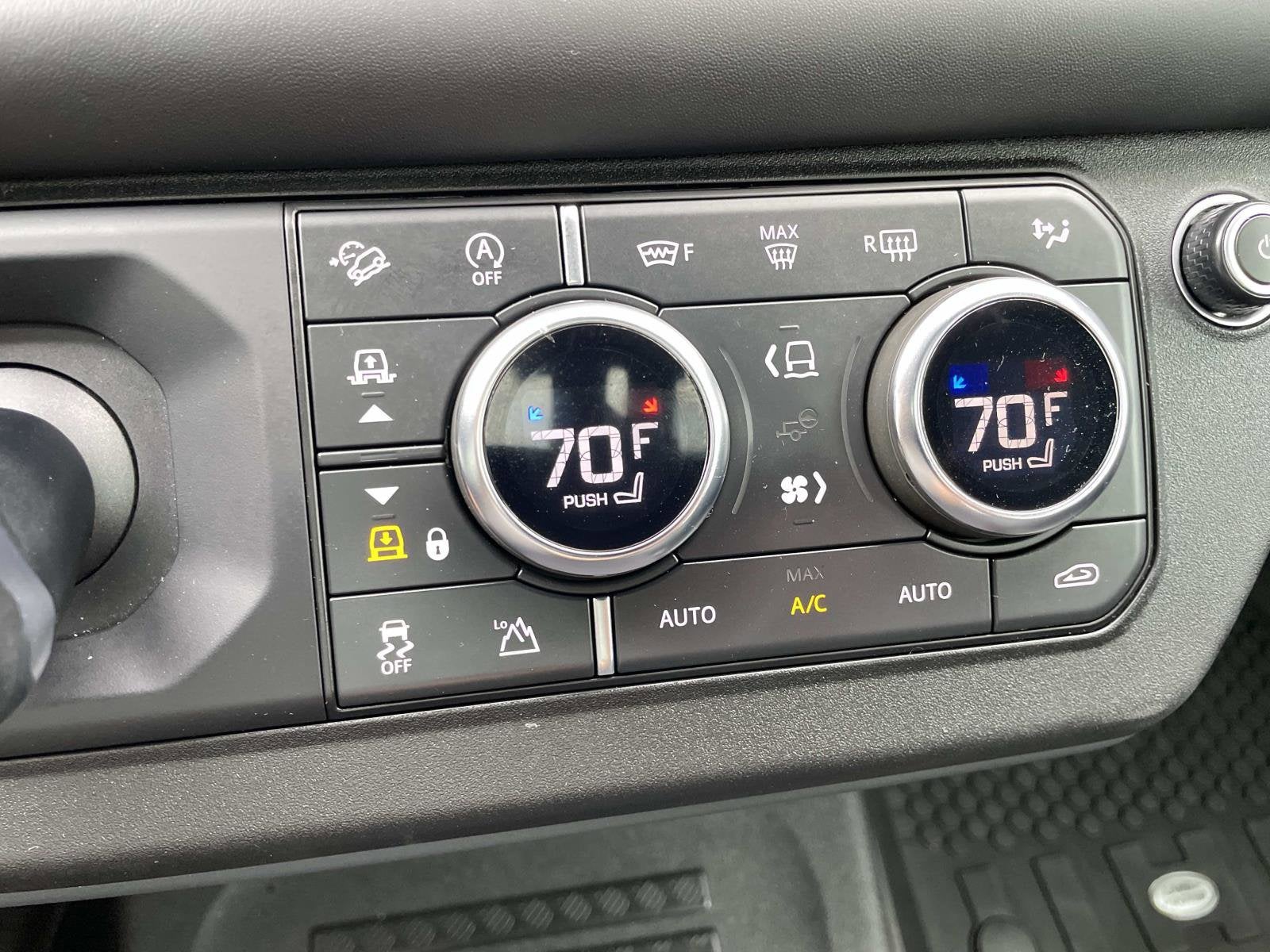 2022 Land Rover Defender X