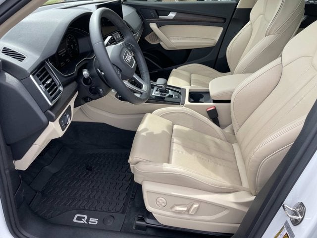 2024 Audi Q5 S line Premium Plus